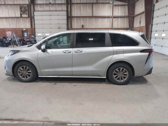 Aukcja sprzedaży 2023 Toyota Sienna Le, vin: 5TDKSKFCXPS094976, numer aukcji: 45269985