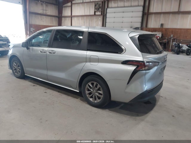 Aukcja sprzedaży 2023 Toyota Sienna Le, vin: 5TDKSKFCXPS094976, numer aukcji: 45269985