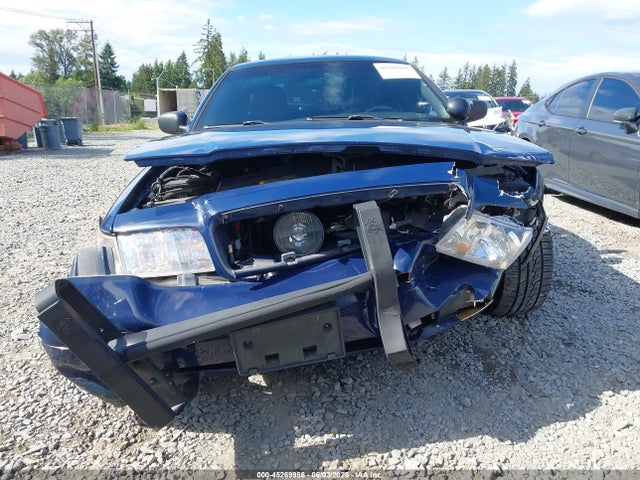 45269986 :رقم المزاد ، 2FABP7BV0BX182735 vin ، 2011 Ford Crown Victoria Police Interceptor مزاد بيع