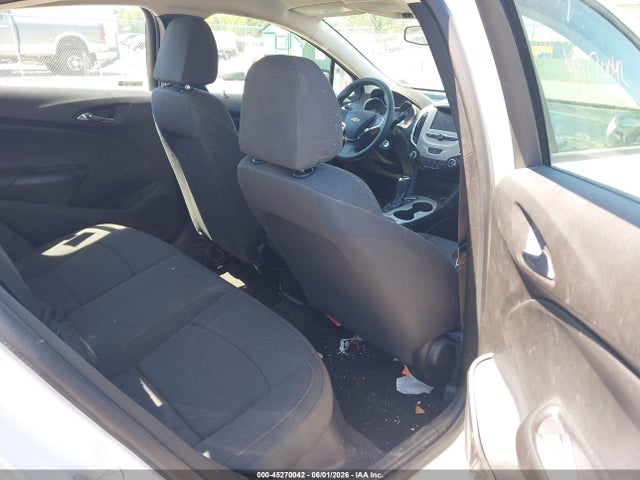 45270042 :رقم المزاد ، 1G1BC5SM7J7236966 vin ، 2018 Chevrolet Cruze Ls Auto مزاد بيع