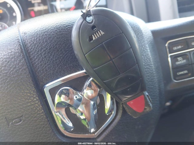 45270044 :رقم المزاد ، 3C6RR7KG5KG723199 vin ، 2019 Ram 1500 Classic Tradesman  4x4 5'7 Box مزاد بيع