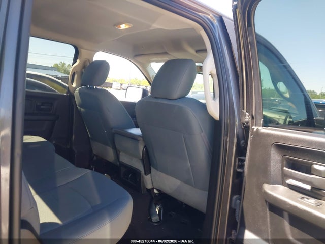 45270044 :رقم المزاد ، 3C6RR7KG5KG723199 vin ، 2019 Ram 1500 Classic Tradesman  4x4 5'7 Box مزاد بيع