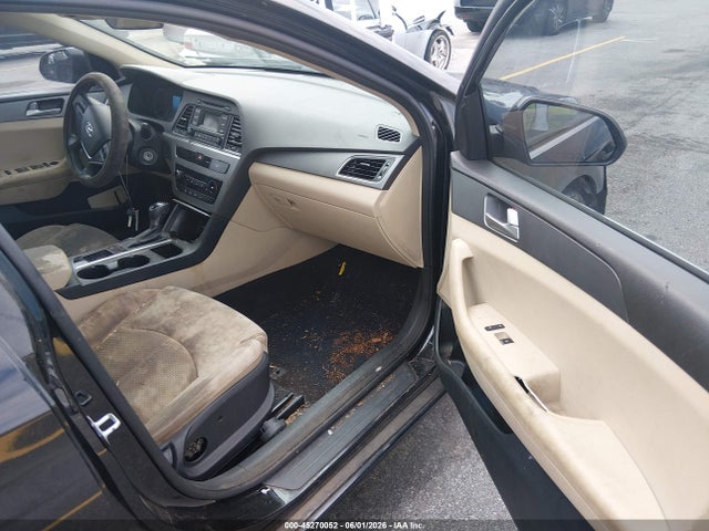 Aukcja sprzedaży 2015 Hyundai Sonata Se, vin: 5NPE24AFXFH145875, numer aukcji: 45270052