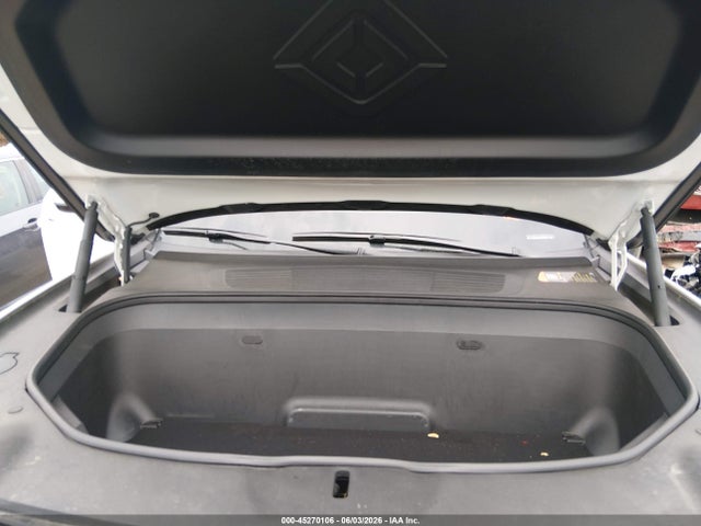 Rivian R1s Adventure 2023 7PDSGABA6PN004916 Image 10