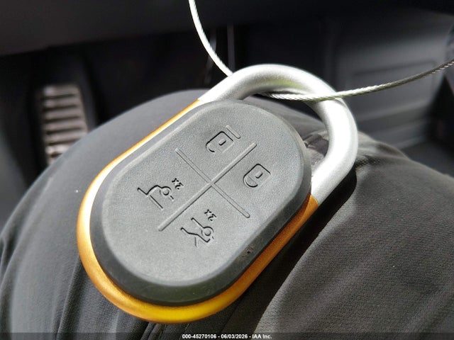 Rivian R1s Adventure 2023 7PDSGABA6PN004916 Image 11