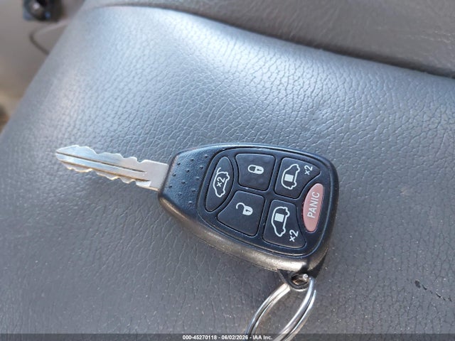 45270118 :رقم المزاد ، 2C8GP64LX5R116223 vin ، 2005 Chrysler Town & Country Limited مزاد بيع