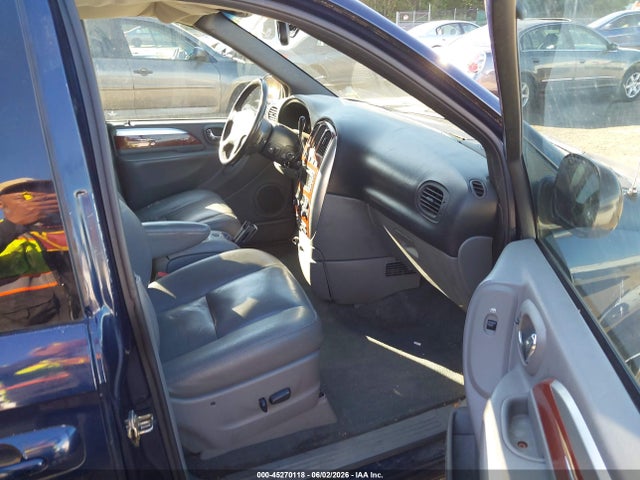 45270118 :رقم المزاد ، 2C8GP64LX5R116223 vin ، 2005 Chrysler Town & Country Limited مزاد بيع