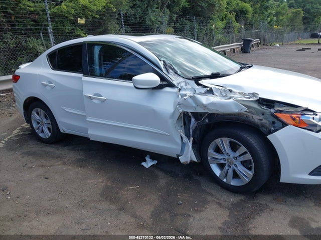 2013 Acura Ilx 2.0l მანქანა იყიდება აუქციონზე, vin: 19VDE1F39DE014057, აუქციონის ნომერი: 45270132
