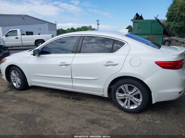 2013 Acura Ilx 2.0l მანქანა იყიდება აუქციონზე, vin: 19VDE1F39DE014057, აუქციონის ნომერი: 45270132