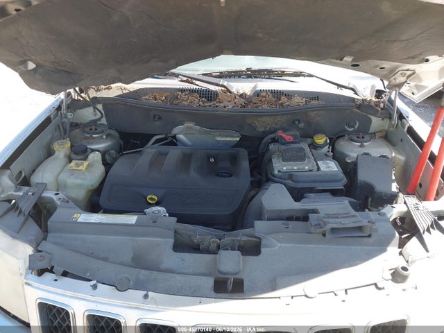 2011 Jeep Compass მანქანა იყიდება აუქციონზე, vin: 1J4NT1FBXBD142504, აუქციონის ნომერი: 45270140