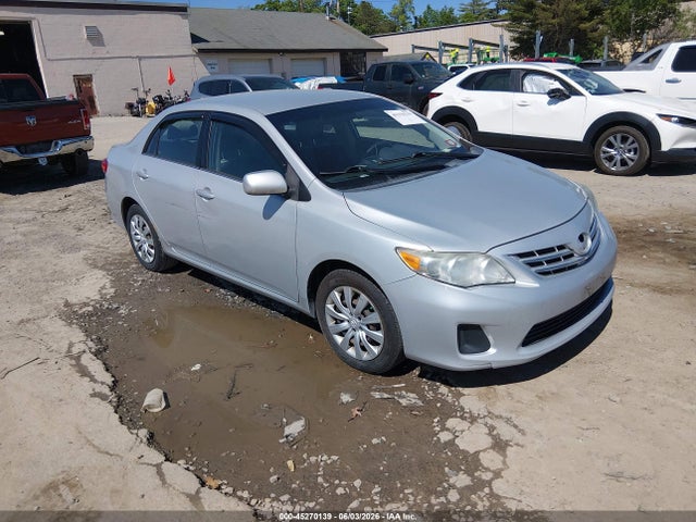 45270139 :رقم المزاد ، 2T1BU4EE5DC973573 vin ، 2013 Toyota Corolla Le مزاد بيع