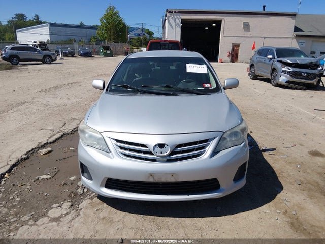 45270139 :رقم المزاد ، 2T1BU4EE5DC973573 vin ، 2013 Toyota Corolla Le مزاد بيع
