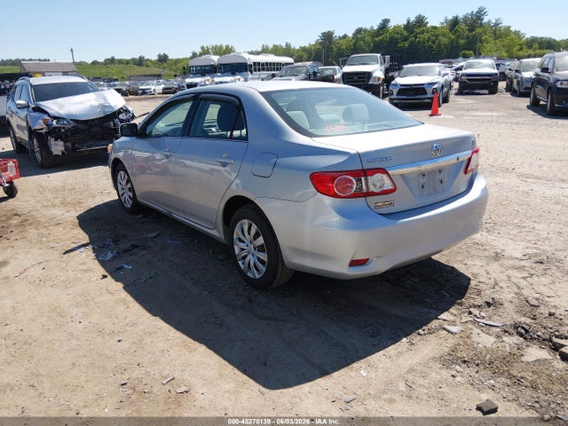 45270139 :رقم المزاد ، 2T1BU4EE5DC973573 vin ، 2013 Toyota Corolla Le مزاد بيع