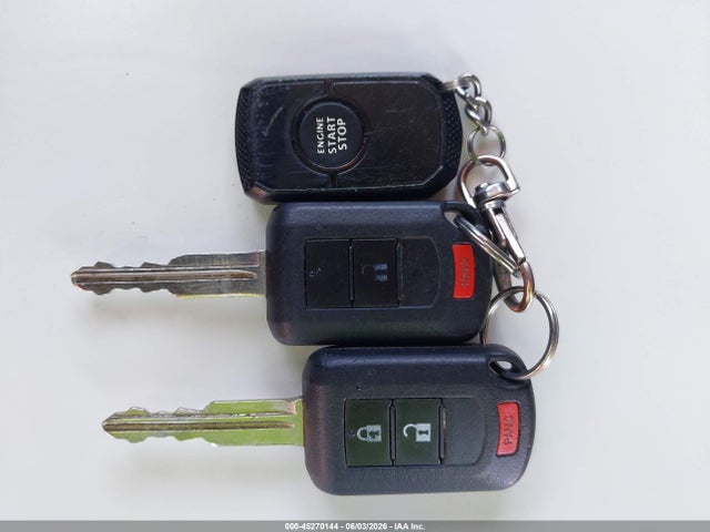 45270144 :رقم المزاد ، JA4AZ2A31HZ022007 vin ، 2017 Mitsubishi Outlander Es مزاد بيع