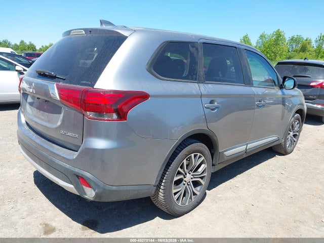 45270144 :رقم المزاد ، JA4AZ2A31HZ022007 vin ، 2017 Mitsubishi Outlander Es مزاد بيع