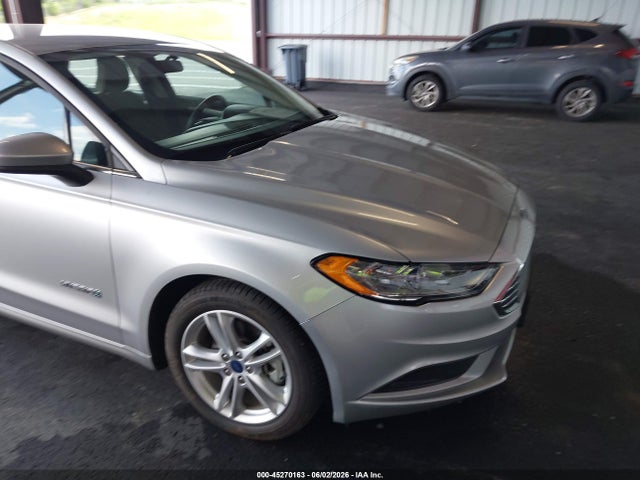 3FA6P0UUXJR258083 Ford Fusion Hybrid S