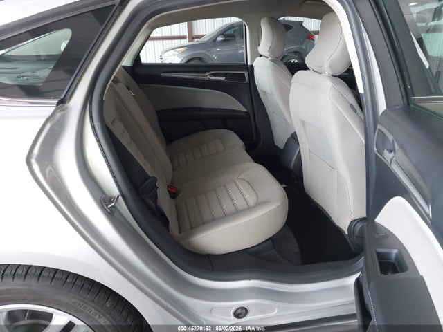 3FA6P0UUXJR258083 Ford Fusion Hybrid S