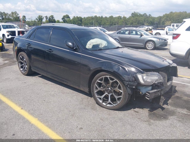 2015 Chrysler 300 300s მანქანა იყიდება აუქციონზე, vin: 2C3CCABG9FH867877, აუქციონის ნომერი: 45270172