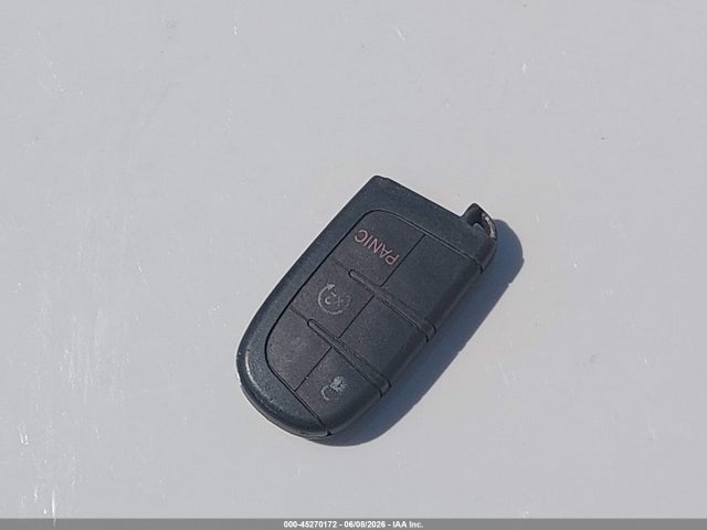 2015 Chrysler 300 300s მანქანა იყიდება აუქციონზე, vin: 2C3CCABG9FH867877, აუქციონის ნომერი: 45270172