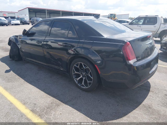 2015 Chrysler 300 300s მანქანა იყიდება აუქციონზე, vin: 2C3CCABG9FH867877, აუქციონის ნომერი: 45270172