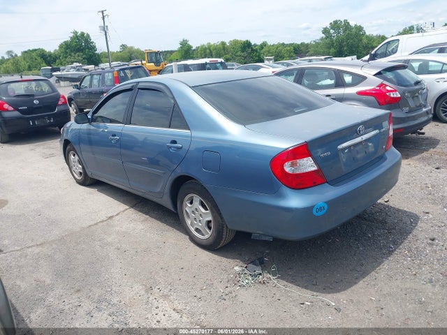 45270177 :رقم المزاد ، 4T1BF32K13U542417 vin ، 2003 Toyota Camry Le V6 مزاد بيع