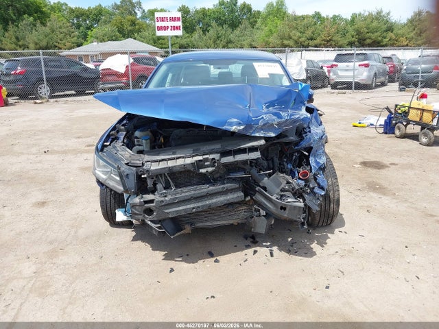 Продажа на аукционе авто 2017 Volkswagen Passat 1.8t R-line, vin: 1VWDT7A36HC013420, номер лота: 45270197