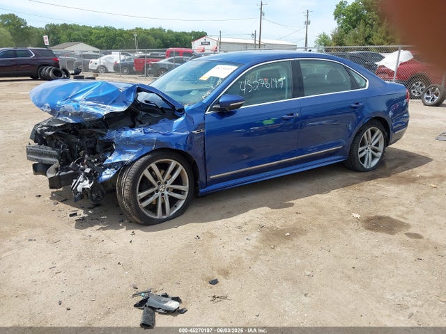 Продажа на аукционе авто 2017 Volkswagen Passat 1.8t R-line, vin: 1VWDT7A36HC013420, номер лота: 45270197