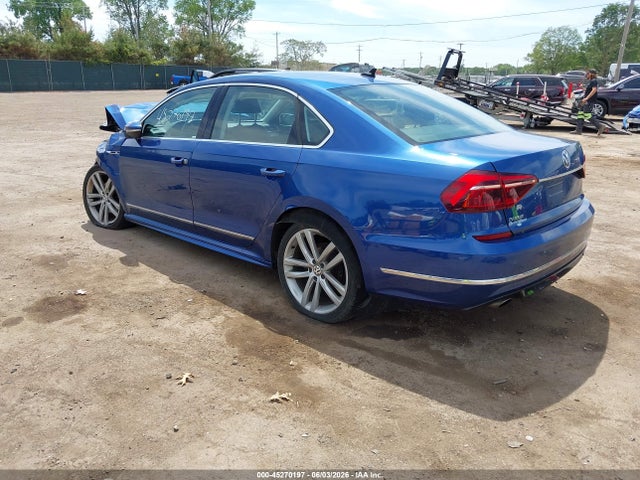 Продажа на аукционе авто 2017 Volkswagen Passat 1.8t R-line, vin: 1VWDT7A36HC013420, номер лота: 45270197