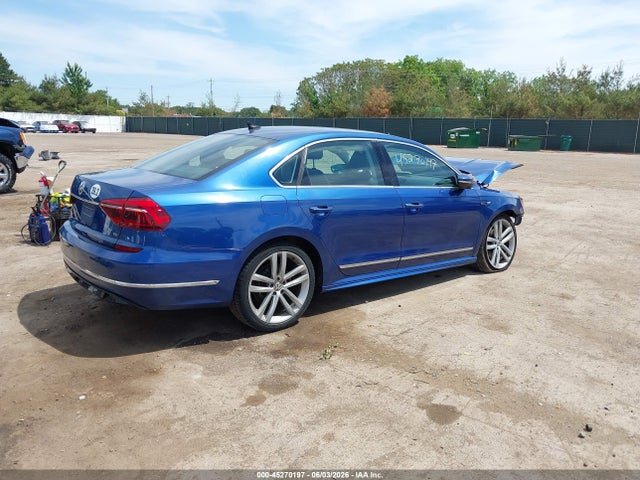 Продажа на аукционе авто 2017 Volkswagen Passat 1.8t R-line, vin: 1VWDT7A36HC013420, номер лота: 45270197