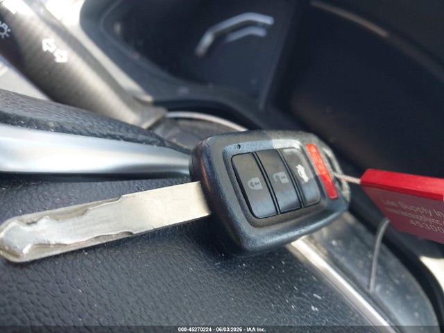 Продажа на аукционе авто 2017 Honda Civic Lx, vin: 19XFC2F68HE062029, номер лота: 45270224