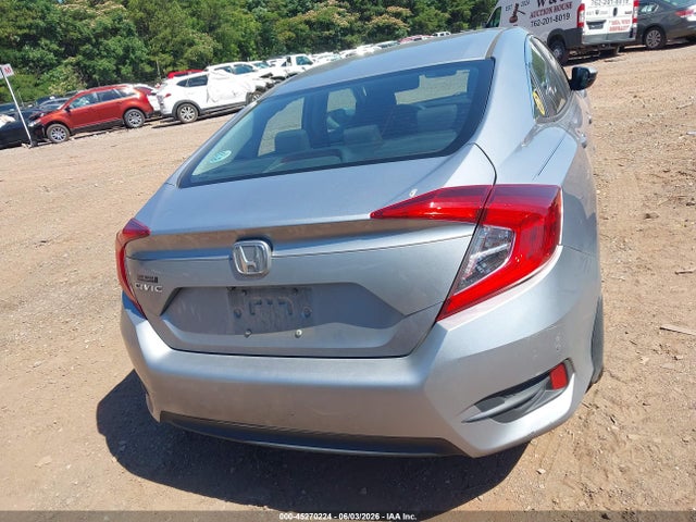 Продажа на аукционе авто 2017 Honda Civic Lx, vin: 19XFC2F68HE062029, номер лота: 45270224
