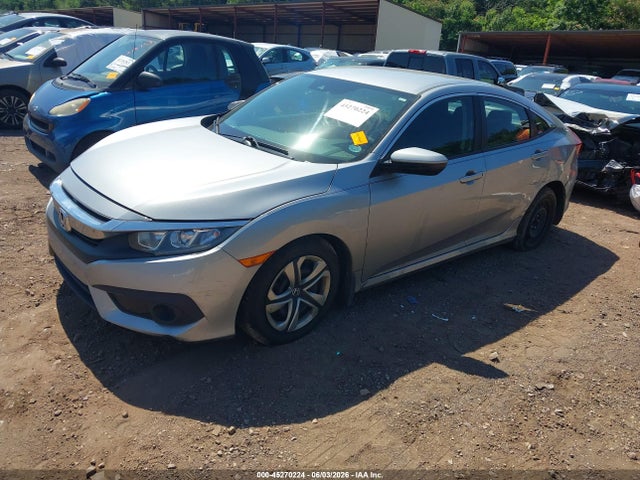 Продажа на аукционе авто 2017 Honda Civic Lx, vin: 19XFC2F68HE062029, номер лота: 45270224