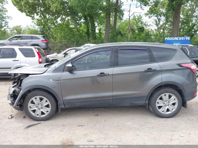 45270294 :رقم المزاد ، 1FMCU0F74HUC75957 vin ، 2017 Ford Escape S مزاد بيع