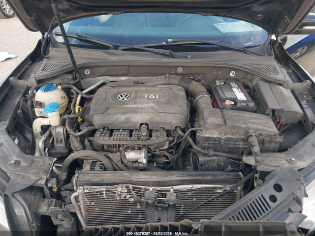 Aukcja sprzedaży 2015 Volkswagen Passat 1.8t Limited Edition, vin: 1VWAT7A38FC114846, numer aukcji: 45270297