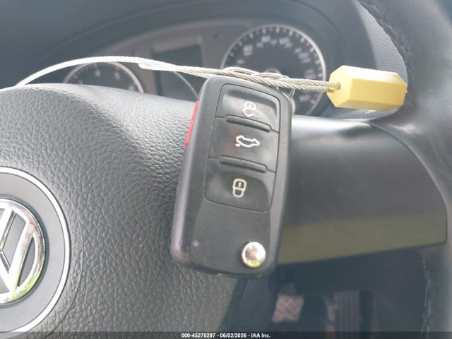 Aukcja sprzedaży 2015 Volkswagen Passat 1.8t Limited Edition, vin: 1VWAT7A38FC114846, numer aukcji: 45270297
