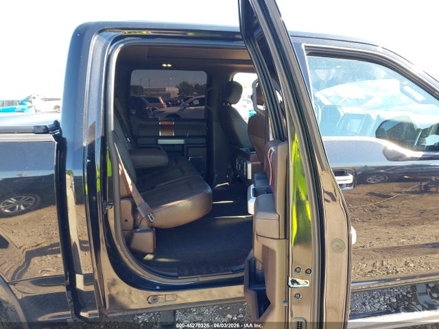 Продажа на аукционе авто 2015 Ford F-150 King Ranch, vin: 1FTEW1EGXFFC89247, номер лота: 45270325