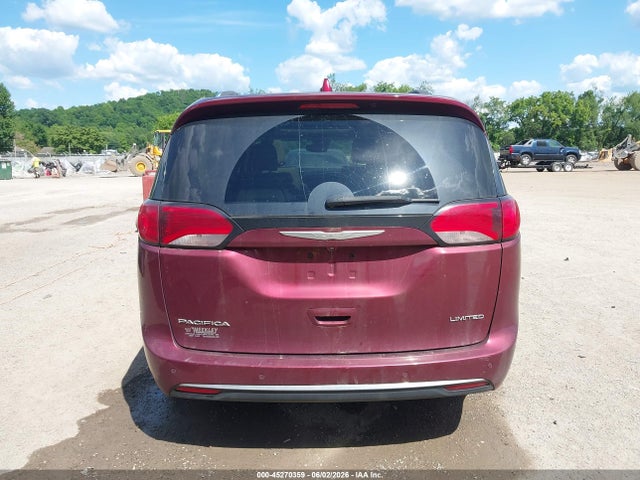 Продажа на аукционе авто 2017 Chrysler Pacifica Limited, vin: 2C4RC1GG1HR533726, номер лота: 45270359