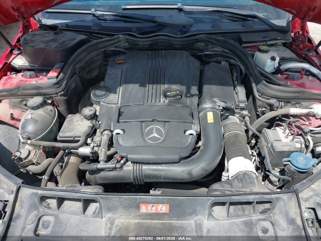 Продажа на аукционе авто 2013 Mercedes-benz C 250, vin: WDDGJ4HB2DF943136, номер лота: 45270392