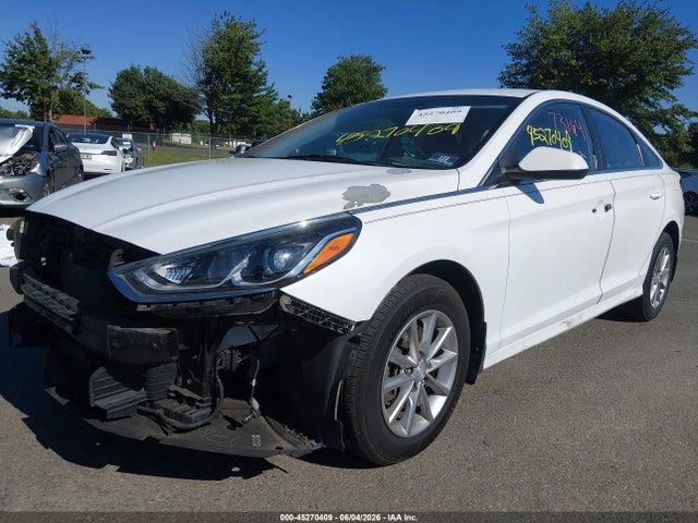 45270409 :رقم المزاد ، 5NPE24AF1KH741158 vin ، 2019 Hyundai Sonata Se مزاد بيع