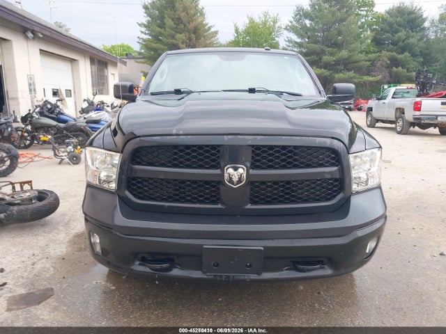 2022 Ram 1500 Classic Tradesman  4x4 5'7 Box მანქანა იყიდება აუქციონზე, vin: 3C6RR7KG4NG317922, აუქციონის ნომერი: 45270410