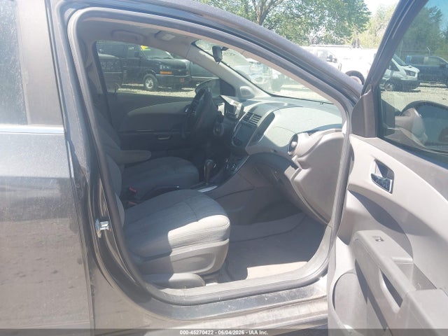 45270422 :رقم المزاد ، 1G1JC5SH5E4233991 vin ، 2014 Chevrolet Sonic Lt Auto مزاد بيع