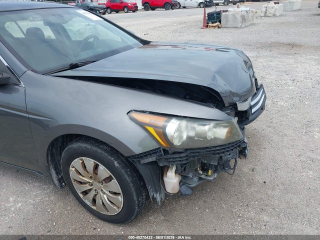 45270432 :رقم المزاد ، 1HGCP2F34BA077443 vin ، 2011 Honda Accord 2.4 Lx مزاد بيع