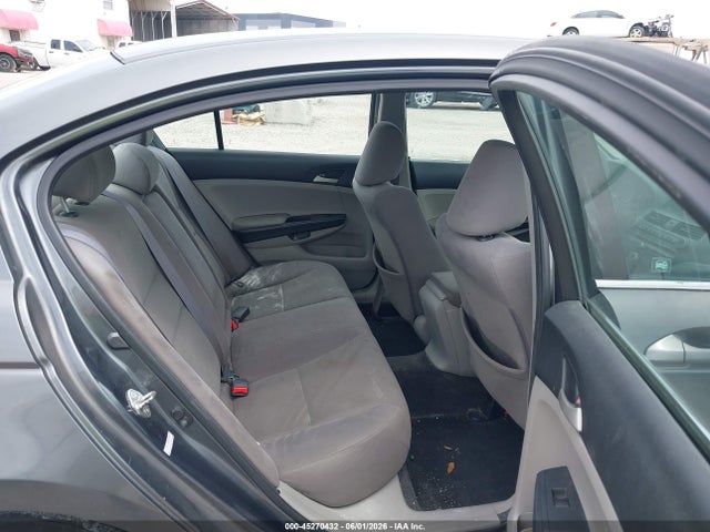 45270432 :رقم المزاد ، 1HGCP2F34BA077443 vin ، 2011 Honda Accord 2.4 Lx مزاد بيع