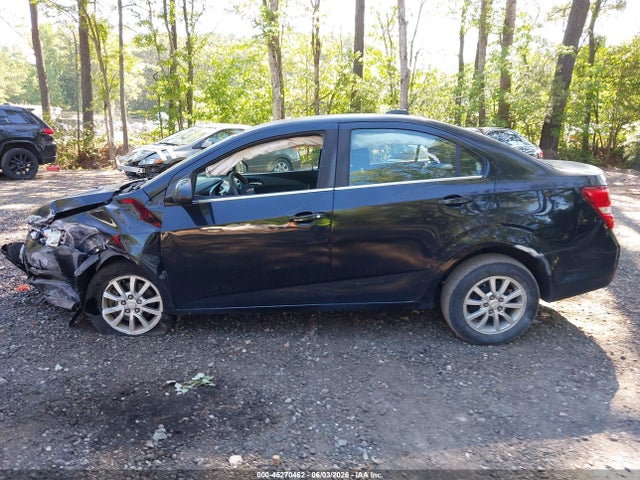 Продажа на аукционе авто 2017 Chevrolet Sonic Lt Auto, vin: 1G1JD5SH9H4111877, номер лота: 45270462