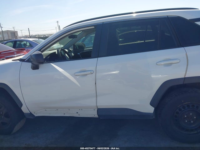 45270477 :رقم المزاد ، 2T3F1RFV8KW040257 vin ، 2019 Toyota Rav4 Le مزاد بيع