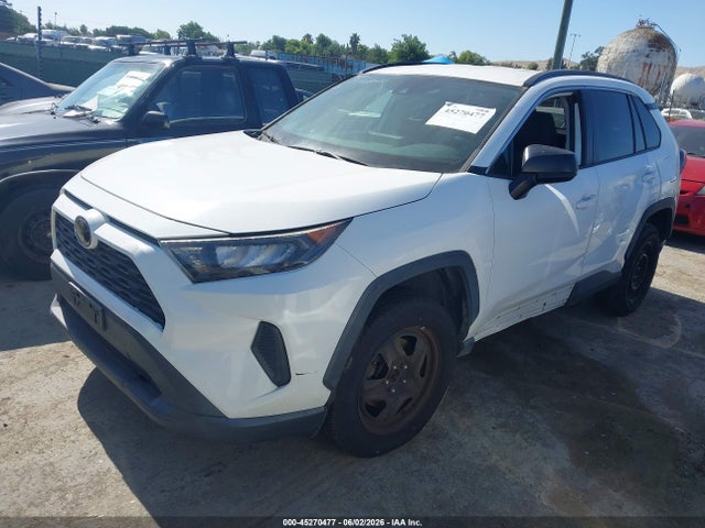 45270477 :رقم المزاد ، 2T3F1RFV8KW040257 vin ، 2019 Toyota Rav4 Le مزاد بيع