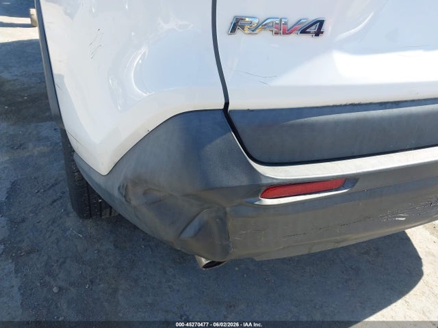 45270477 :رقم المزاد ، 2T3F1RFV8KW040257 vin ، 2019 Toyota Rav4 Le مزاد بيع