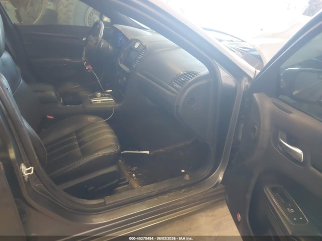 Aukcja sprzedaży 2016 Chrysler 300 300s, vin: 2C3CCAGG5GH162150, numer aukcji: 45270494