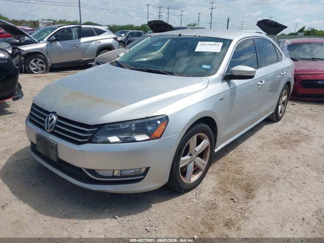 Aukcja sprzedaży 2015 Volkswagen Passat 1.8t Limited Edition, vin: 1VWAS7A33FC122498, numer aukcji: 45270503
