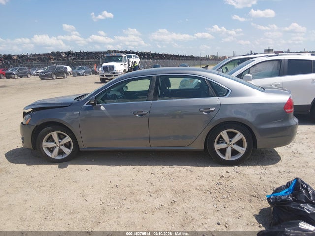 Продажа на аукционе авто 2014 Volkswagen Passat 1.8t Wolfsburg Edition, vin: 1VWAT7A38EC049270, номер лота: 45270514